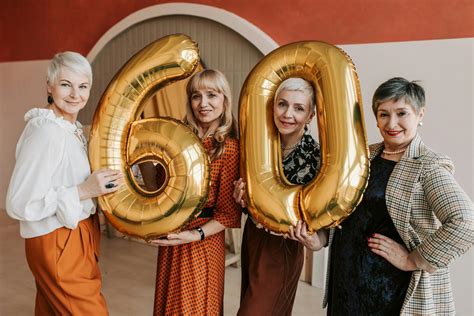 60 jubilea apsveikumi.